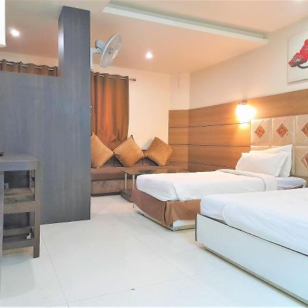 Cherrystay Kiran Inn Indore Dış mekan fotoğraf