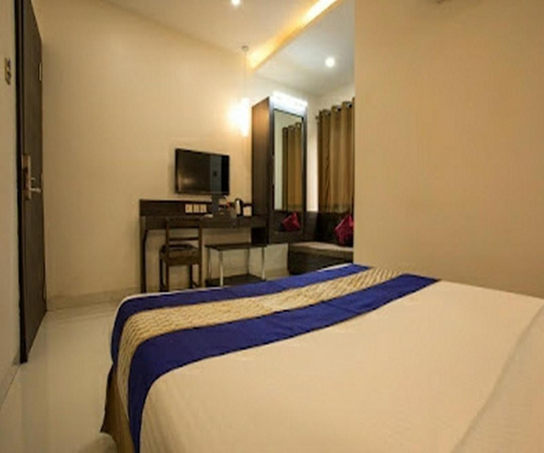 Cherrystay Kiran Inn Indore Dış mekan fotoğraf