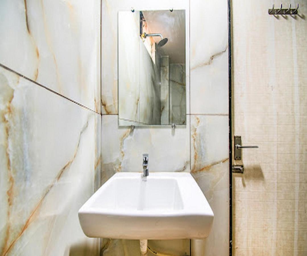 Cherrystay Kiran Inn Indore Dış mekan fotoğraf